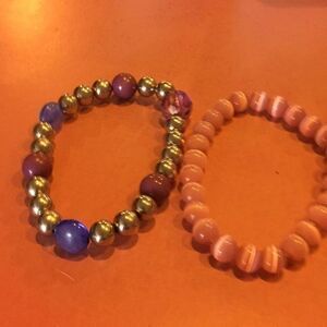 🌟🌟🌟🌟LADIES or Girls 2 stretch bracelets, never worn